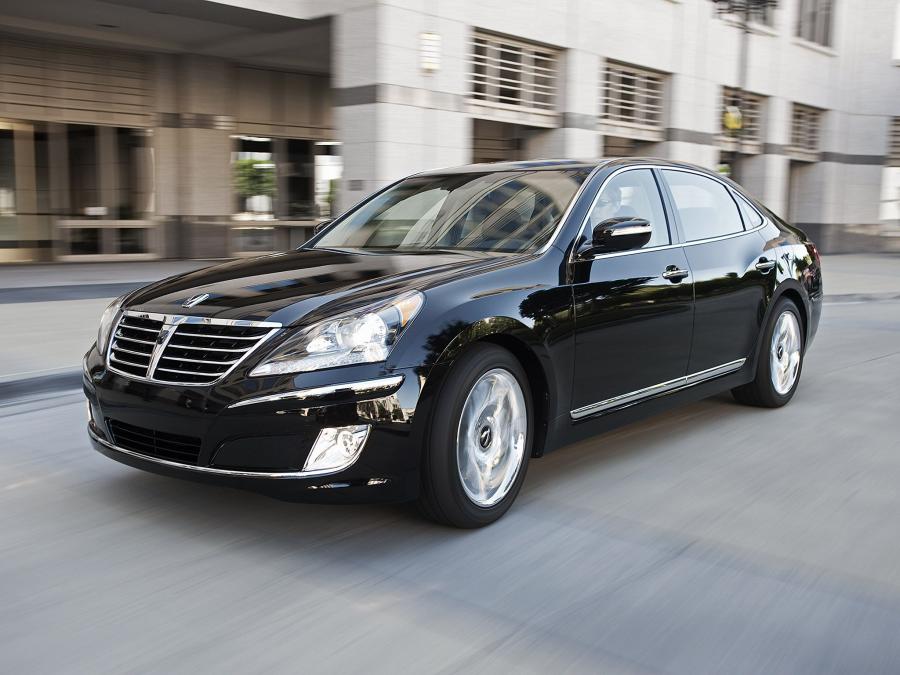  Hyundai Equus 2010 года  (US) (фото 30 из 68)